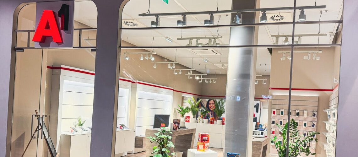 Außenansicht A1 Exclusive Store Merkurcity Shop Wr. Neustadt